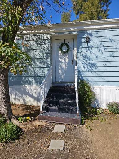 Main picture of 25961 Leila Dr