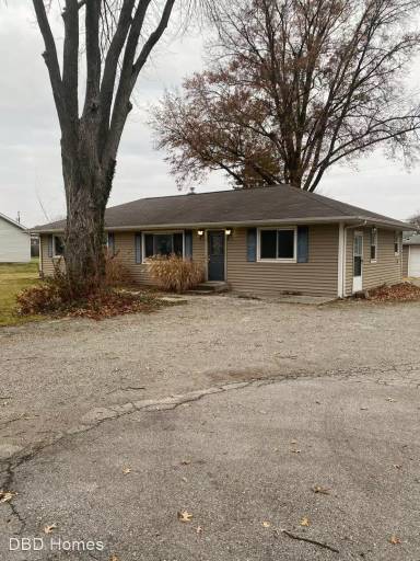 Main picture of 5015 Saint Joe Center Rd