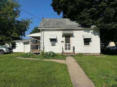 Main picture of 1650 24th Ave