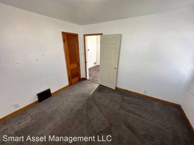 Main picture of 1944 S 23rd St