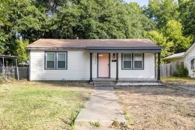 Main picture of 3509 Hay Ave