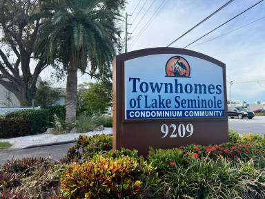 Main picture of 9209 Seminole Blvd