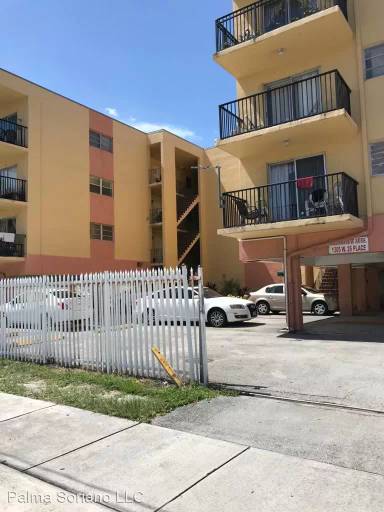 Main picture of 1305 W 26th Pl