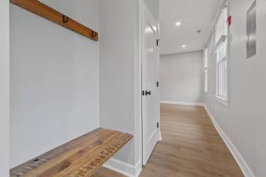 Main picture of 202 High St