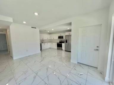 Main picture of 25858 SW 144th Ave