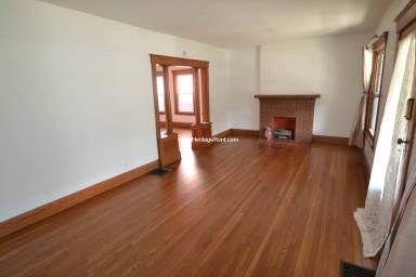 Main picture of 808 Oak St