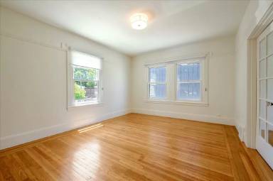 Main picture of 730 Church St