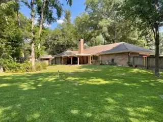 Main picture of 3925 Redwood Dr