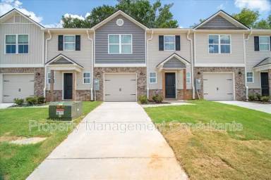 Main picture of 4151 Hudson Ct SW