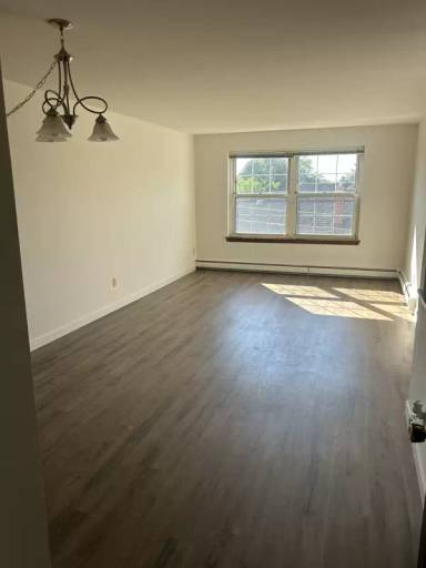 Main picture of 4333 N Oakland Ave
