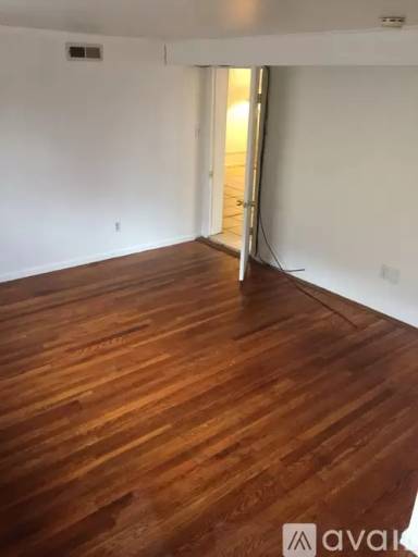 Main picture of 130 Clifton St