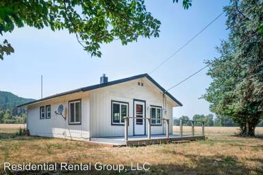 Main picture of 4439 NW Half Mile Ln