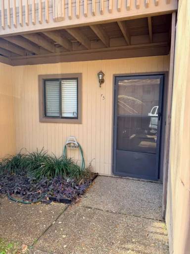 Main picture of 216 Dixie Dr