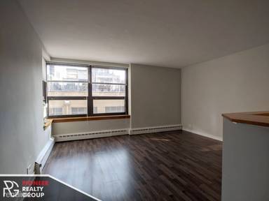 Main picture of Wellington Place Apartments
