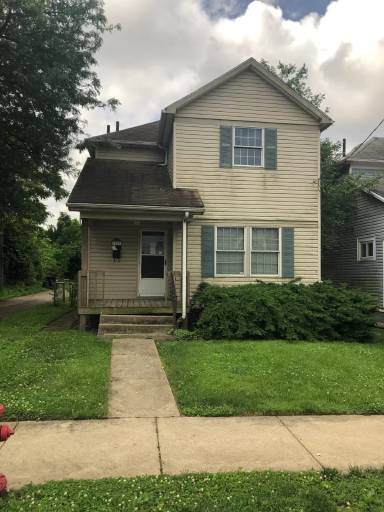 Main picture of 1820 Clarendon Ave