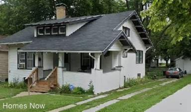 Main picture of 2619 Yonge St