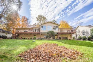 Main picture of 212 Talah Ln