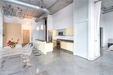 Main picture of 444 NW 1st Ave