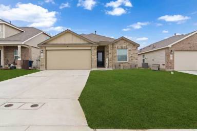 Main picture of 2863 Calandra Lark