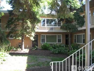 Main picture of 316 Burlington Ave