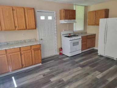 Main picture of 973 McKean Ave
