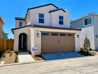 Main picture of 706 N Bliss Ln