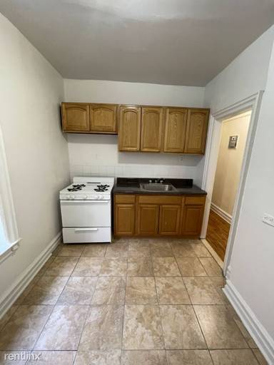 Main picture of 546 Midwood St