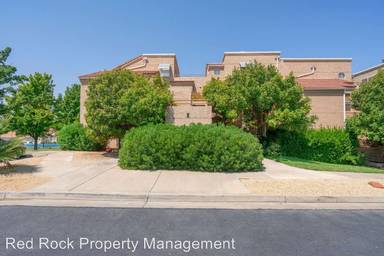 Main picture of St. George Apartments