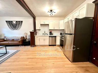 Main picture of 120 N 6th St