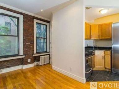 Main picture of 416 E 13th St