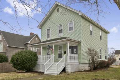 Main picture of 620 Oneida St