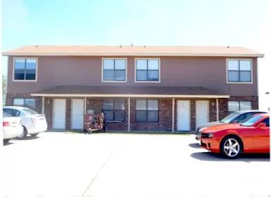 Main picture of 1202 Monroe Loop