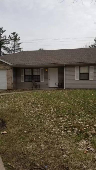 Main picture of 418 E Chris Dr