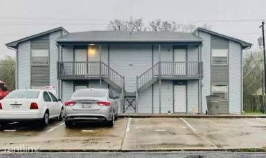 Main picture of 819 Yegua St
