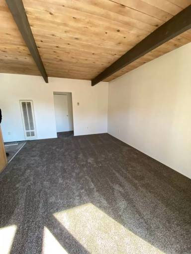 Main picture of 4483 Palm Ave