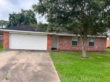 Main picture of 2216 Hamman Rd