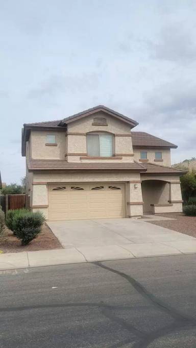 Main picture of 22257 N Gibson Dr