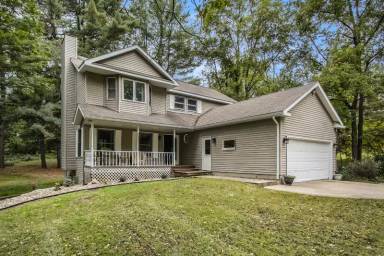 Main picture of 8401 N 39th St