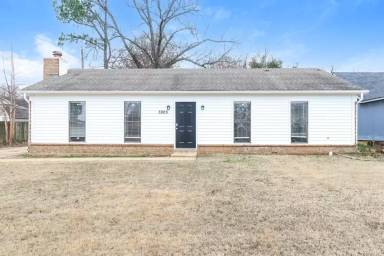 Main picture of 3925 Birchshade Cv