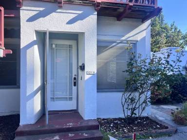 Main picture of 317 Walnut Ave
