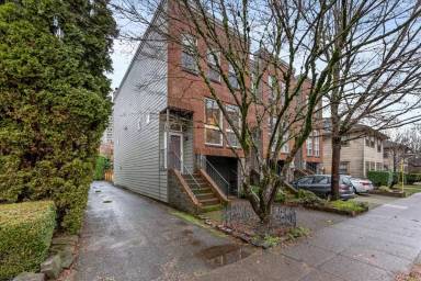 Main picture of 2029 NW Lovejoy St