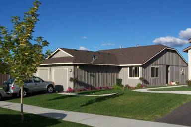 Main picture of 882 NE Hidden Valley Dr