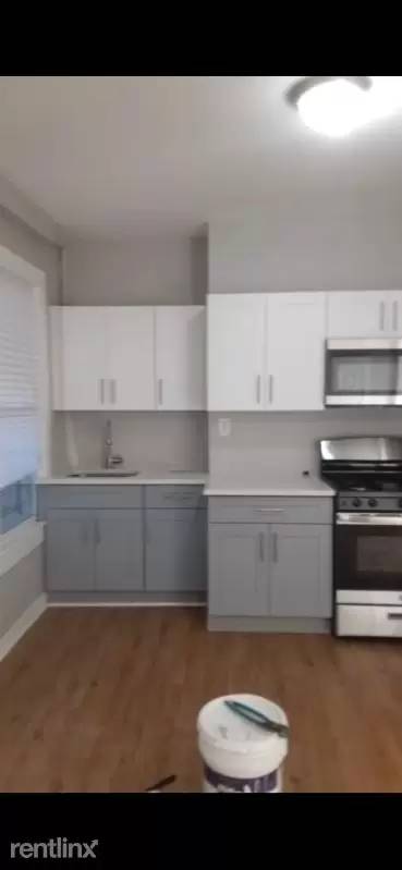 Main picture of 163 Oliver St