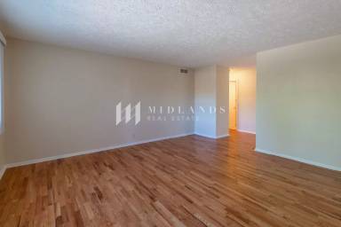 Main picture of 3401 Sherwood Dr