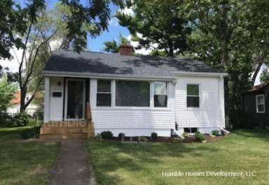 Main picture of 3133 Arline Ave