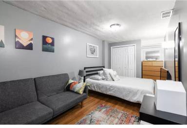 Main picture of 4324 43rd St