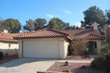 Main picture of 9005 Crystal Glass Dr