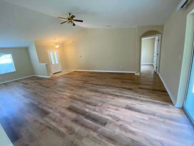 Main picture of 21 Bennett Ln