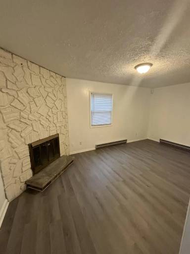 Main picture of 2421 S 15th St