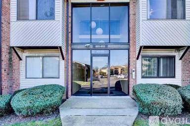 Main picture of 805 Edison Glen Ter